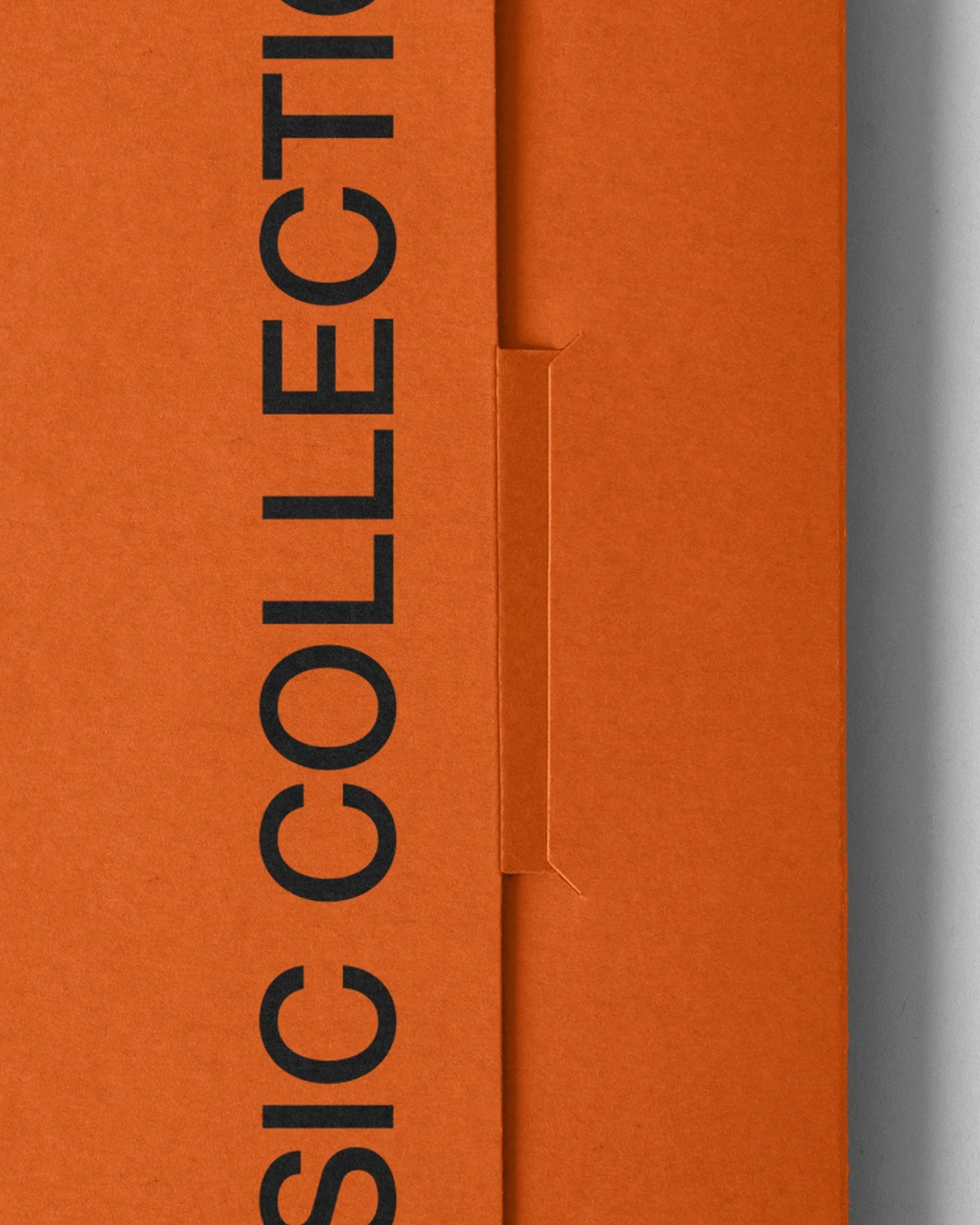 Folder Mockup 01FM PSD mockup from the Basic Collection – FURIOSO