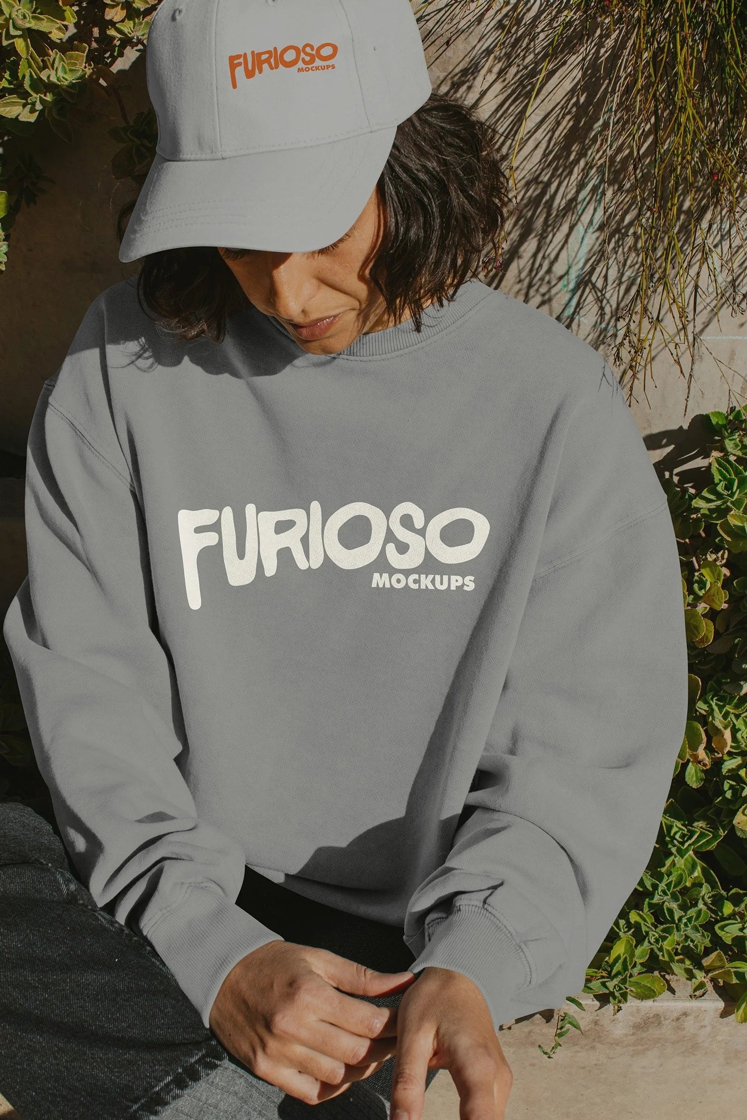 Sweatshirt Mockup 03UC PSD mockup from the Urban Collection – FURIOSO